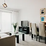 Exclusive Aparthotel Breslavia