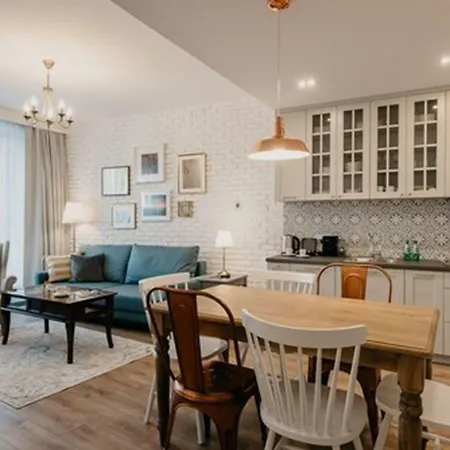Exclusive Aparthotel 4*